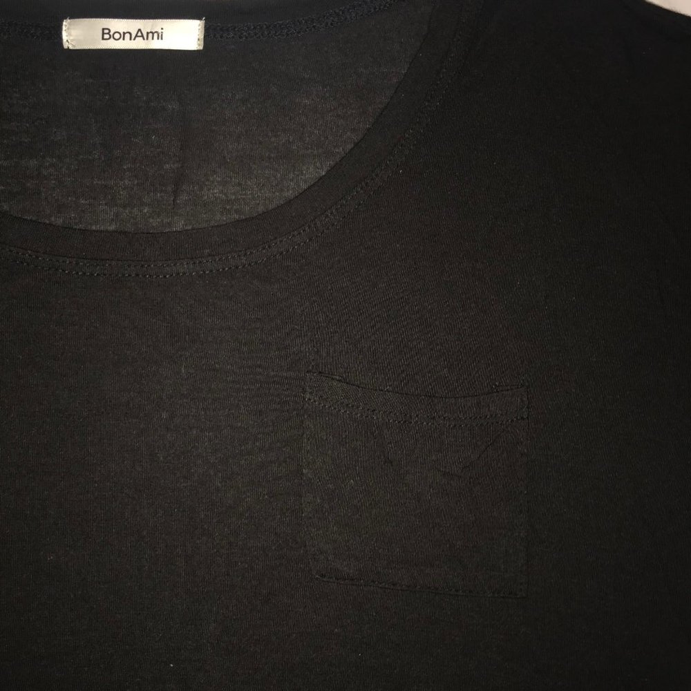Basic Black T-shirt